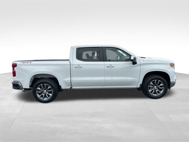 2025 Chevrolet Silverado 1500 LT photo