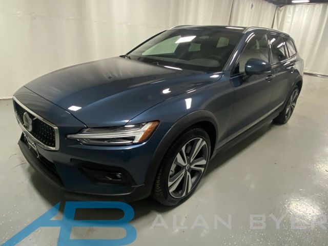 Denim Blue Metallic 2025 Volvo V60 Wagon All-Wheel Drive Automatic