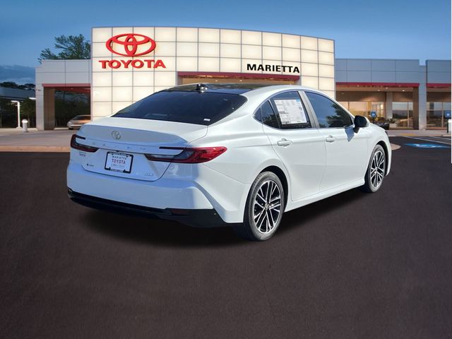 2025 Toyota Camry XLE 27