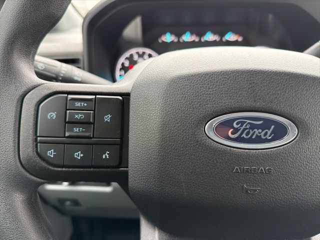 New 2026 Gray Ford XL image 17