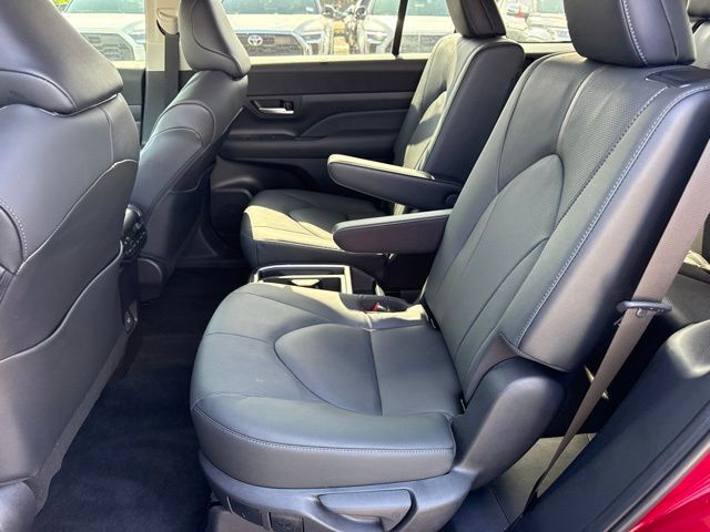 2026 Toyota Grand Highlander Platinum - Photo 12