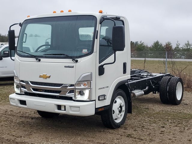2026 Chevrolet LCF 4500HG Regular Cab RWD Cab Chassis for sale #TS205862 - photo 3