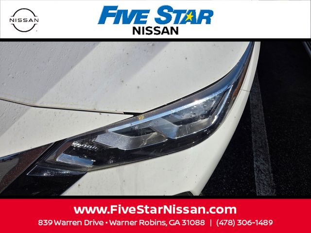 Used 2023 White Nissan SV image 15