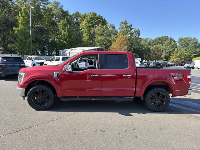 Used 2022 Red Ford Lariat image 10