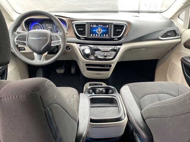 2018 Chrysler Pacifica Touring Plus 20