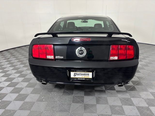 Used 2006 Ford Mustang Coupe