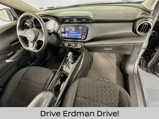 Used 2023 Nissan Kicks SUV
