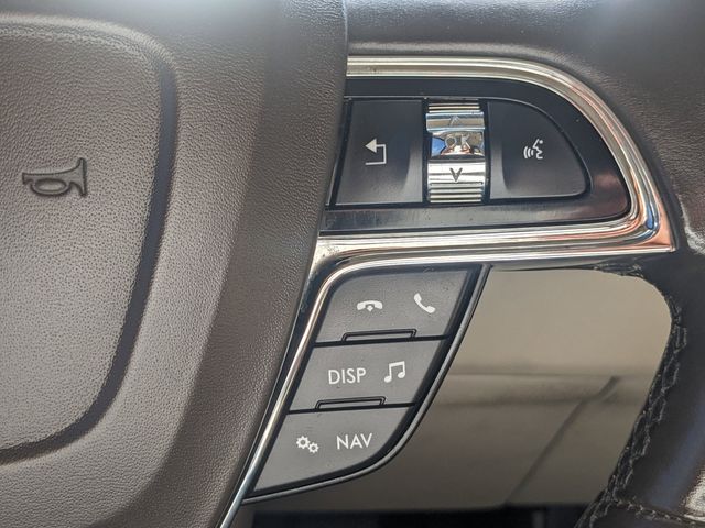 2019 Lincoln Navigator Select photo