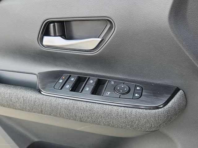 New 2026 White Nissan SV image 26