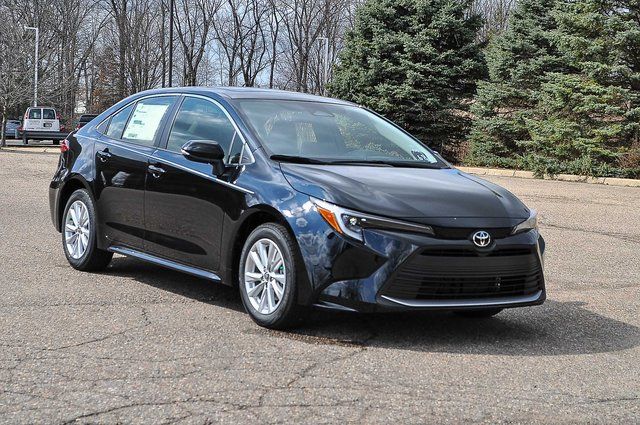 2026 Toyota Corolla Hybrid XLE FWD