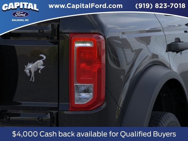 New 2025 Black Ford Base image 23