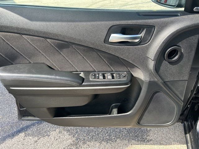 2023 Dodge Charger SXT photo