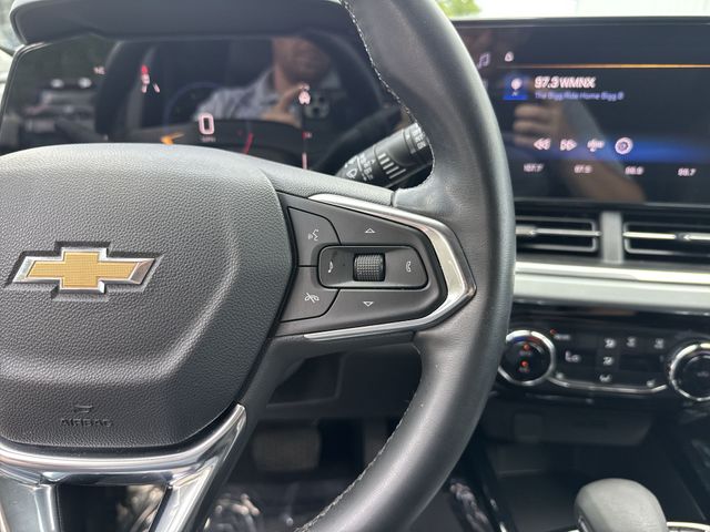 Used 2024 Black Chevrolet LT image 17