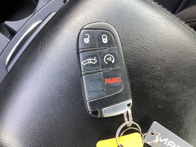 Used Car 2020 Dodge Charger  Sxt For Sale Under $20,000 In San Antonio, Texas