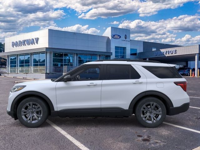 New 2026 White Ford Active image 3