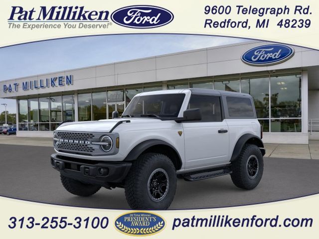 Oxford White 2026 Ford Bronco Badlands 2-Door 4WD SUV / Crossover Four-Wheel Drive Automatic