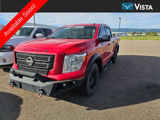 2021 Nissan Titan SV Crew Cab 4WD