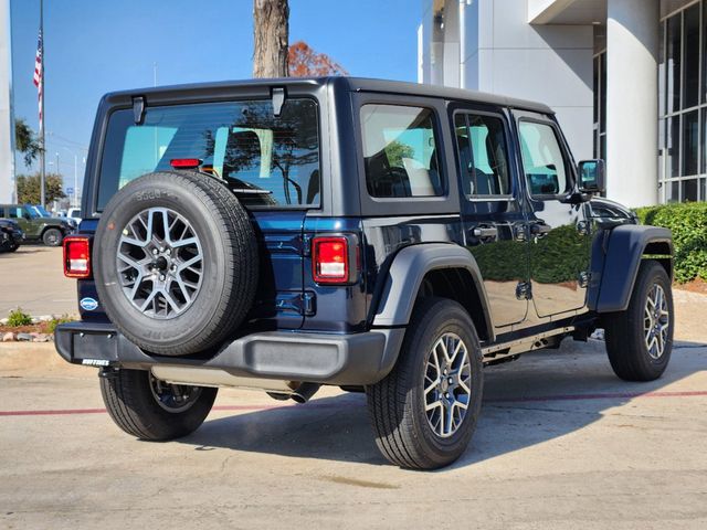 2025 Jeep Wrangler Sport 4