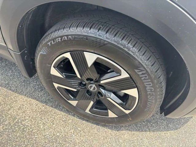 NissanKicks24