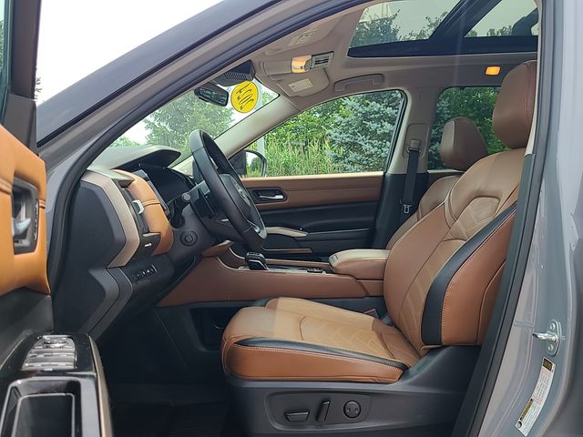 Used 2024 Nissan Pathfinder SUV