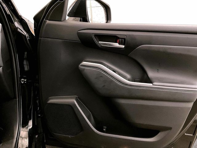 2022 Toyota Highlander XLE Black at Auto Express Mitsubishi
