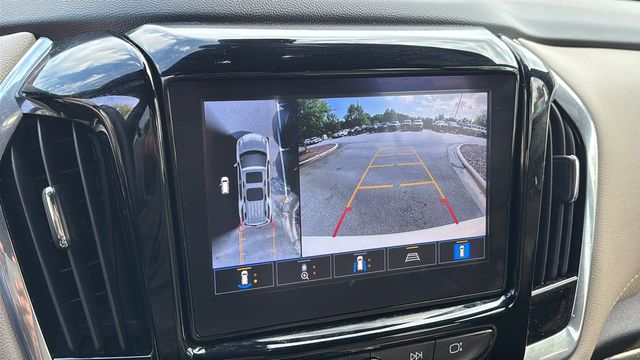 Used 2022 Beige Chevrolet Premier image 25