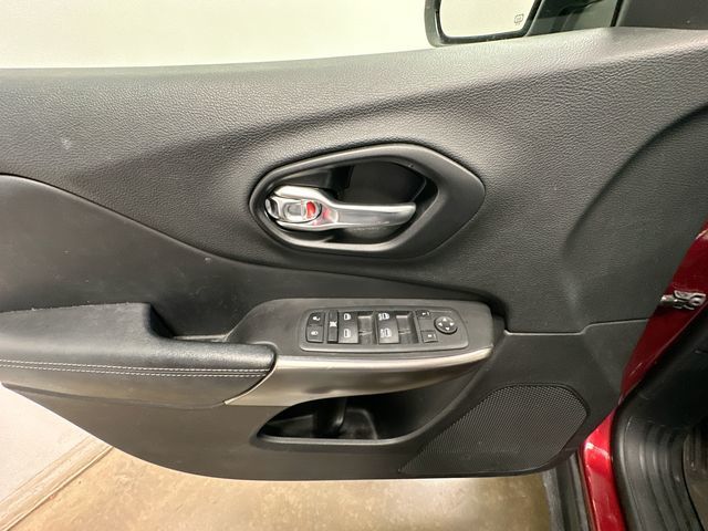 2020 Jeep Cherokee Latitude Plus Red at Auto Express Mitsubishi