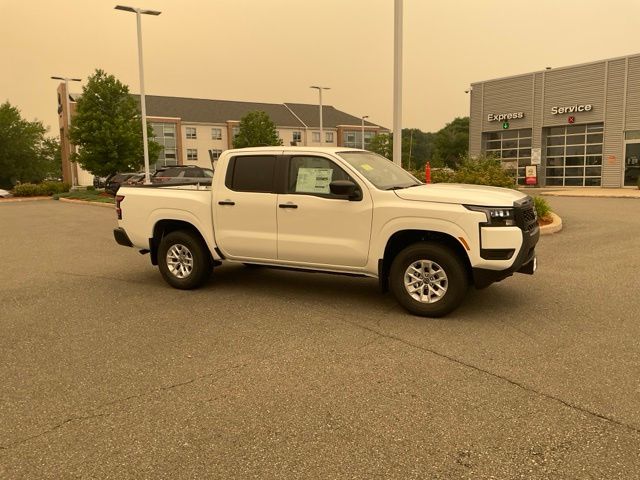 Glacier White 2026 Nissan Frontier Pickup Truck Four-Wheel Drive 9-Speed Automatic Overdrive