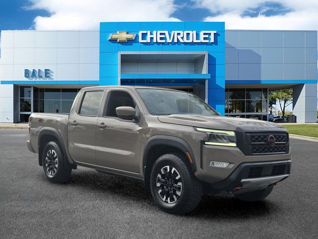 2023 Nissan Frontier PRO-4X Crew Cab 4WD