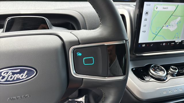 Used 2025 Black Ford Active image 24