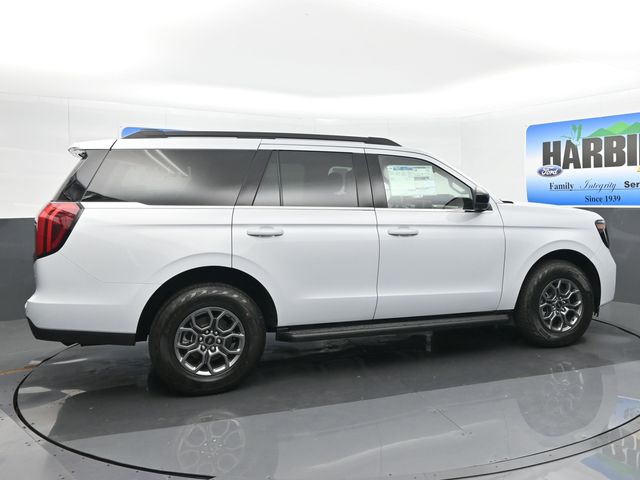 2025 Ford Expedition  photo