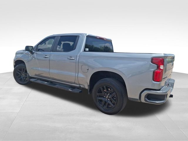 Used 2025 Gray Chevrolet RST image 5