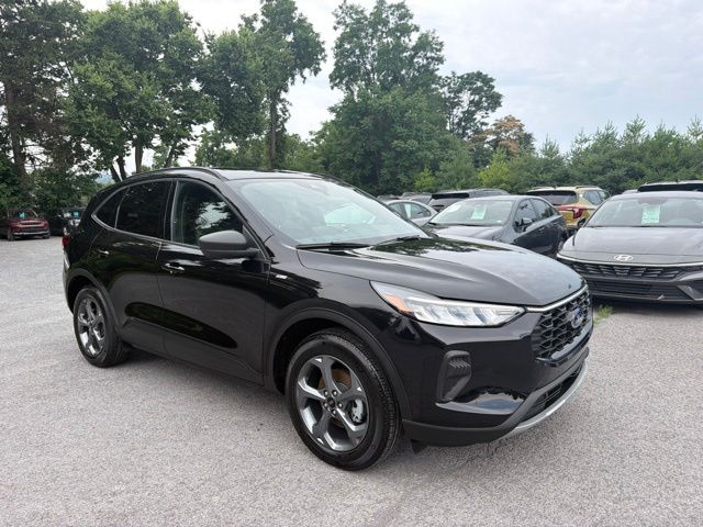 Agate Black Metallic 2025 Ford Escape SUV / Crossover All-Wheel Drive 8-Speed Automatic