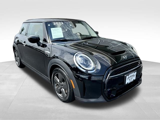 2022 MINI Cooper S Classic 3