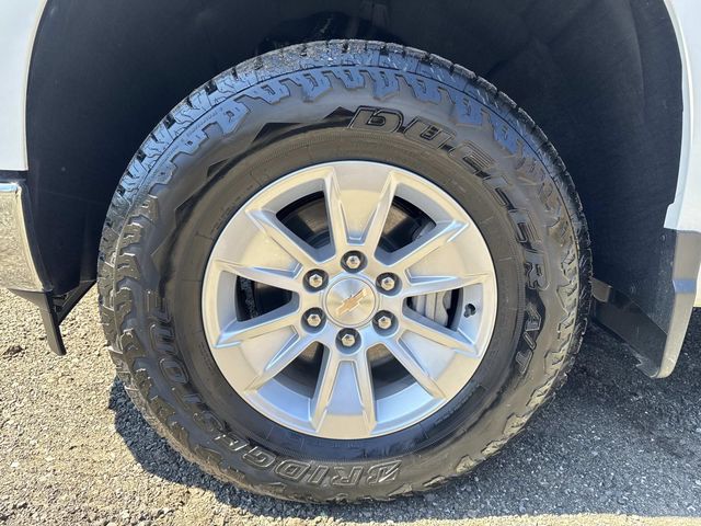 2024 Chevrolet Silverado 1500 - Image 11