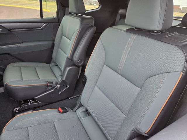 2026 GMC Acadia AT4 AWD