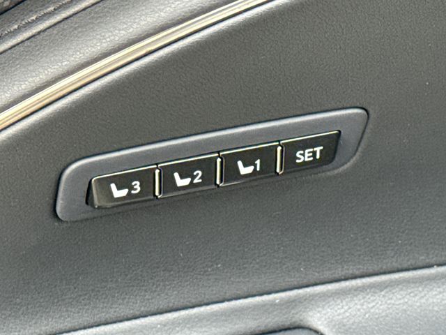 Used 2021 Silver Lexus 500 image 21