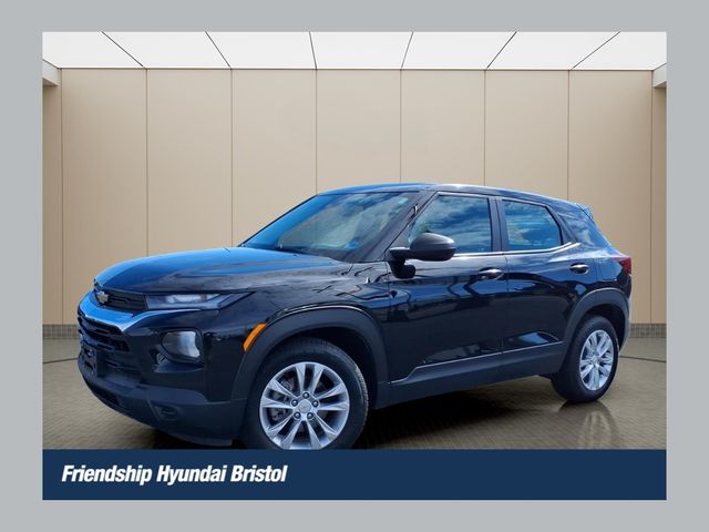 Mosaic Black Metallic 2023 Chevrolet Trailblazer LS FWD SUV / Crossover Front-Wheel Drive Continuously Variable Transmission