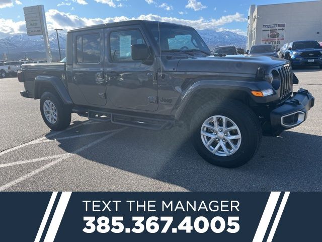 2023 Jeep Gladiator Sport Crew Cab 4WD