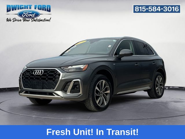 Daytona Gray Pearl 2023 Audi Q5 SUV / Crossover All-Wheel Drive 7-Speed Automatic