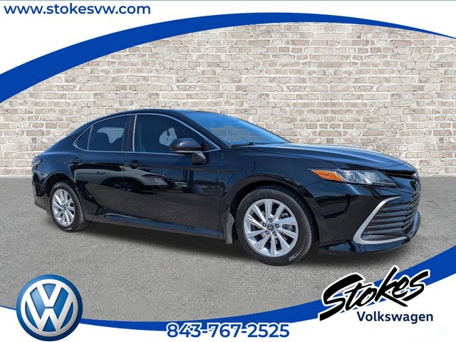 2022 Toyota Camry LE - 0