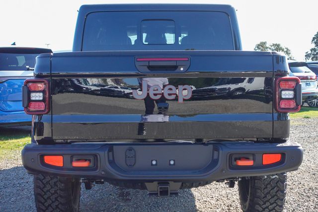 new 2026 Jeep Gladiator car, priced at $61,140
