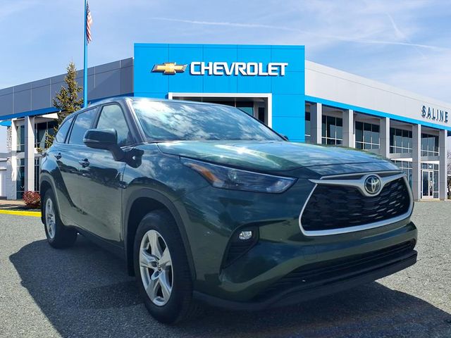 2024 Toyota Highlander LE FWD