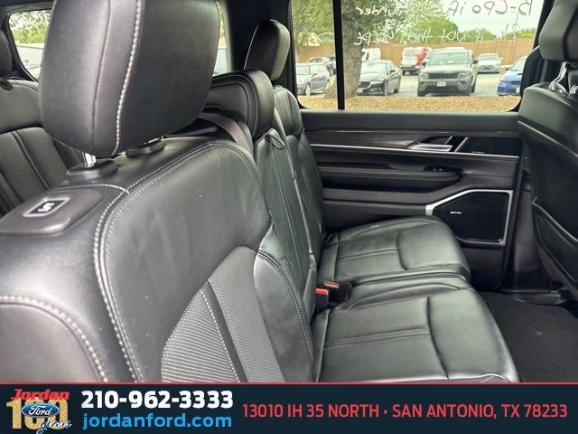Used Car 2022 Jeep Wagoneer  Series Iii For Sale Under $50,000 In San Antonio, Texas