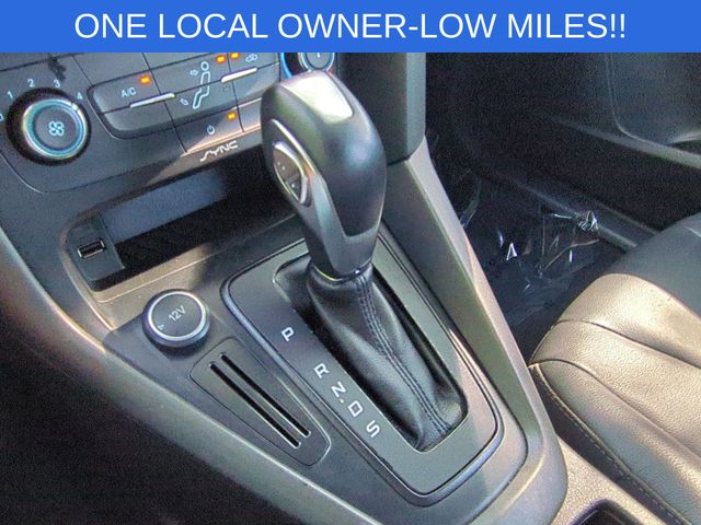 Used 2016 Black Ford SE image 27