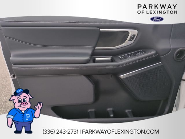 New 2026 White Ford Platinum image 11