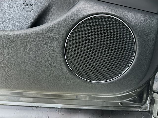 Thumbnail: 2026 Genesis GV70 - 19