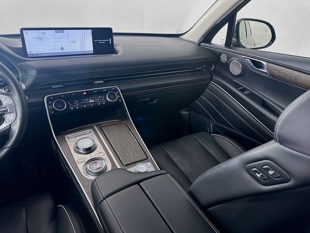 Thumbnail: 2023 Genesis GV80 - 24