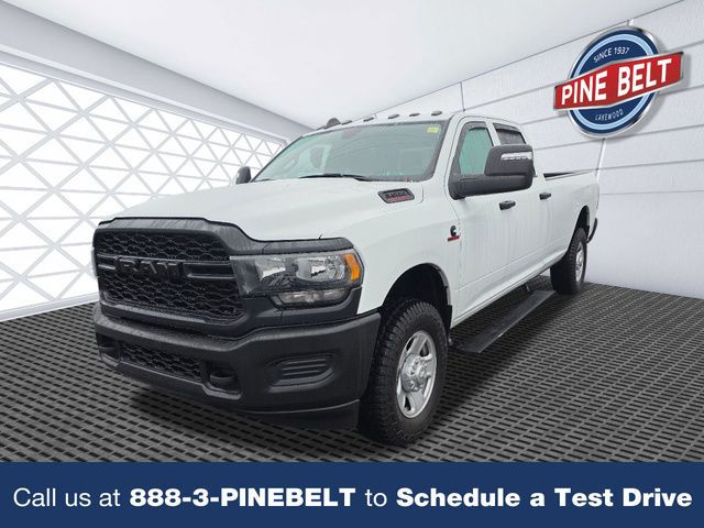 2024 RAM 3500 Tradesman Crew Cab LB 4WD