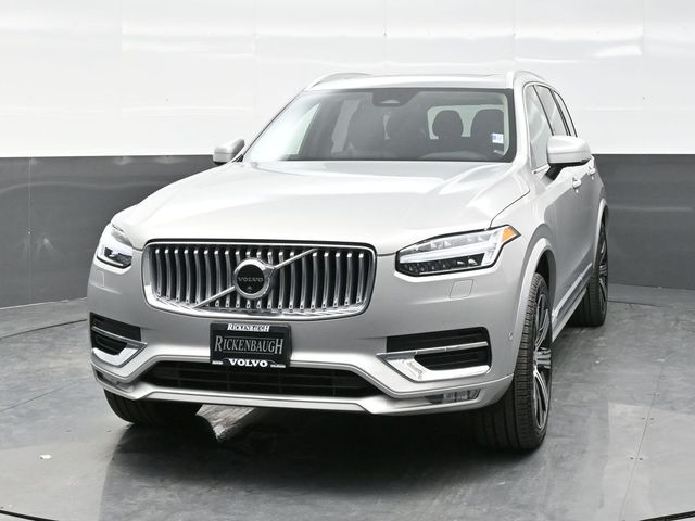 2024 Volvo XC90 B5 Plus photo